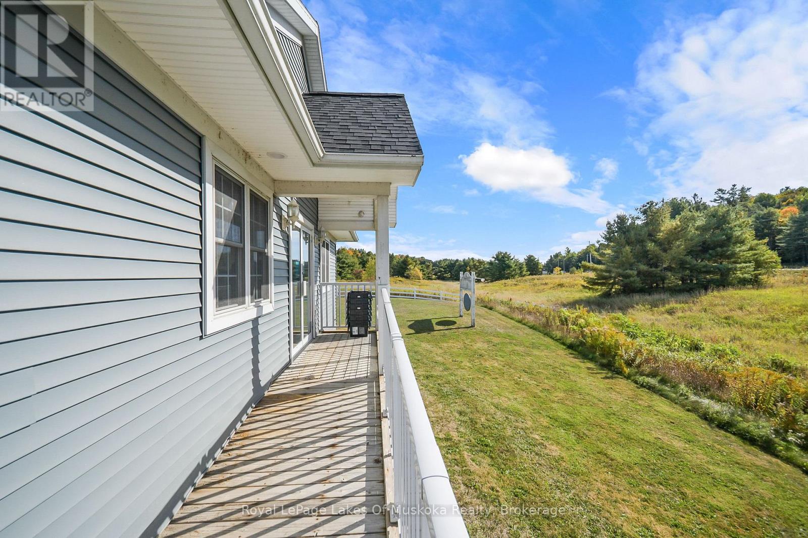 1008 South Monck Drive, Bracebridge, Ontario  P1L 1W8 - Photo 33 - X12720126