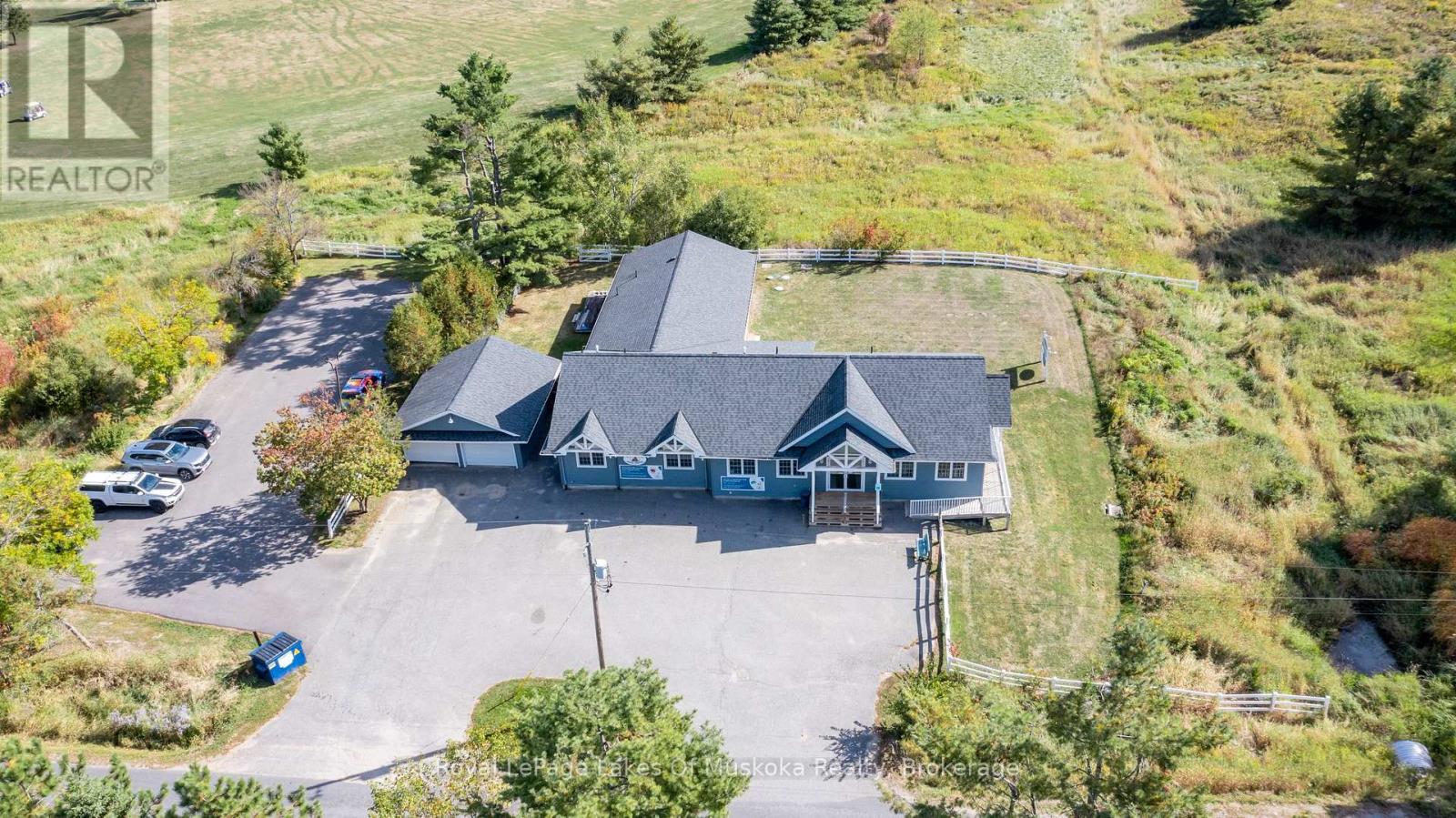 1008 South Monck Drive, Bracebridge, Ontario  P1L 1W8 - Photo 37 - X12720126