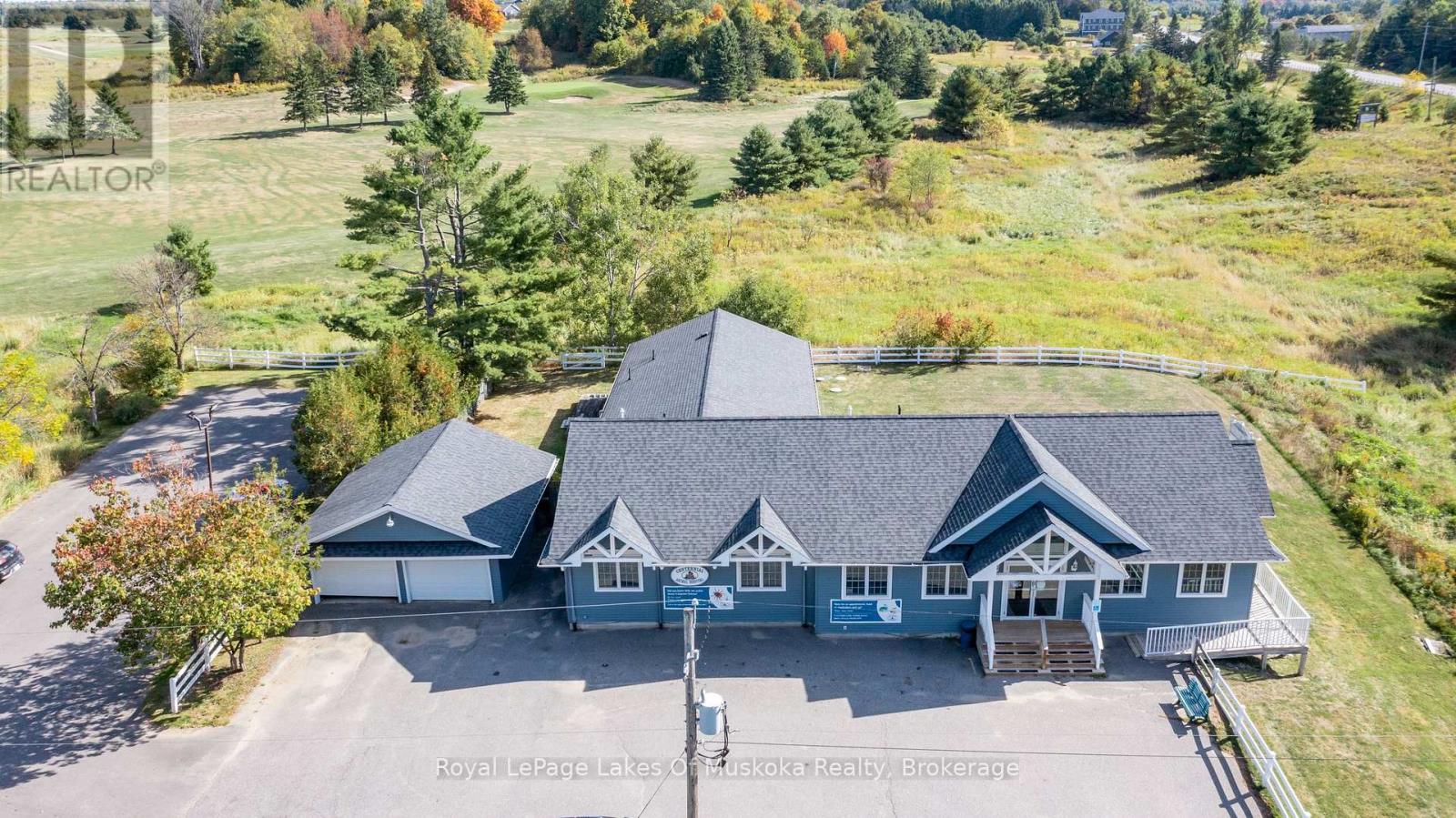 1008 South Monck Drive, Bracebridge, Ontario  P1L 1W8 - Photo 41 - X12720126