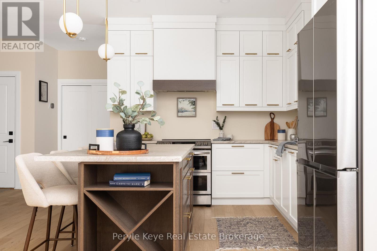 2 Leeds Court, Bracebridge, Ontario  P1L 0B7 - Photo 12 - X12723394