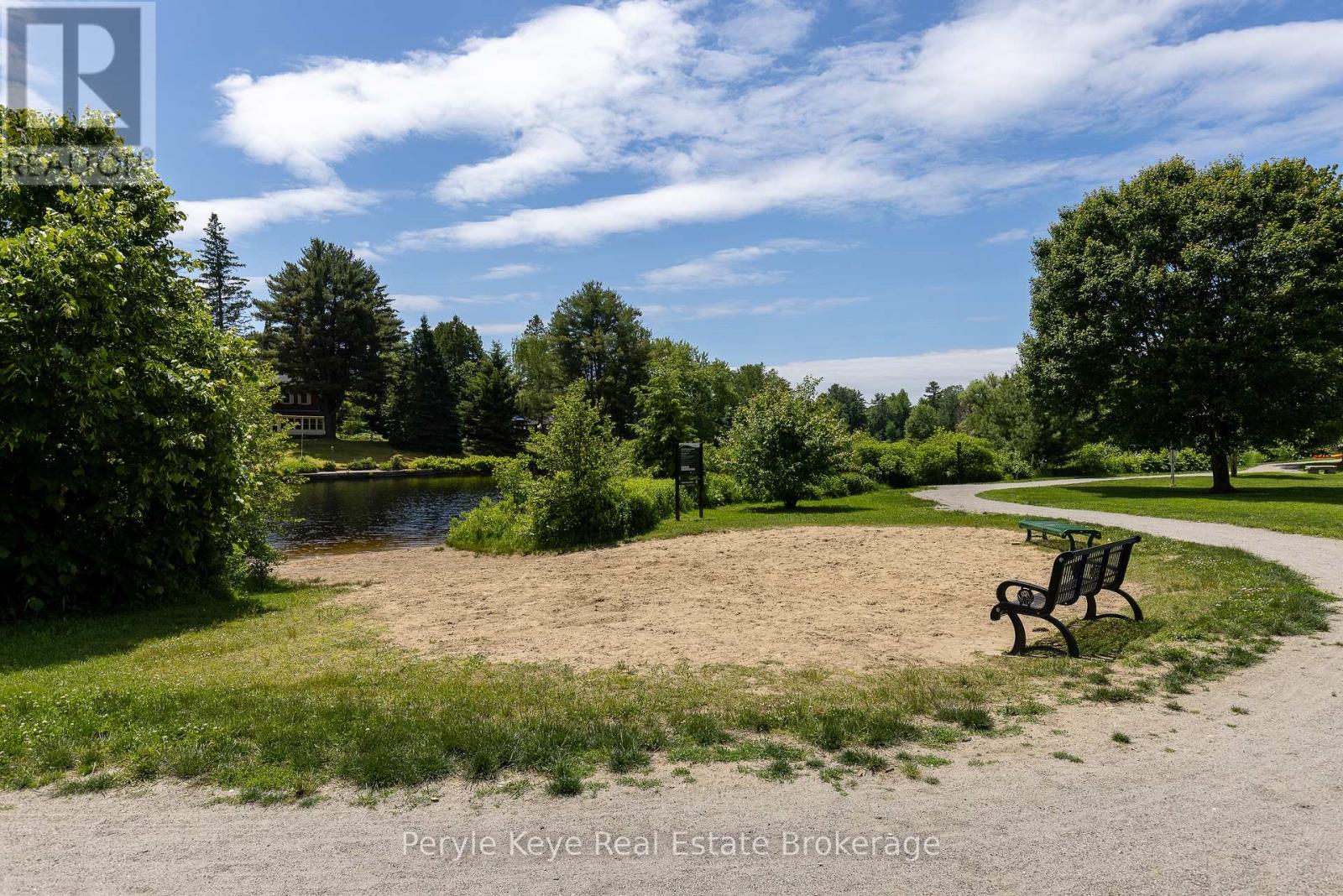 2 Leeds Court, Bracebridge, Ontario  P1L 0B7 - Photo 47 - X12723394