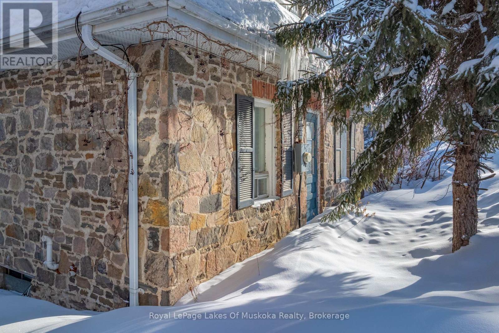 60 West Road W, Huntsville, Ontario  P1H 1L8 - Photo 28 - X12733366