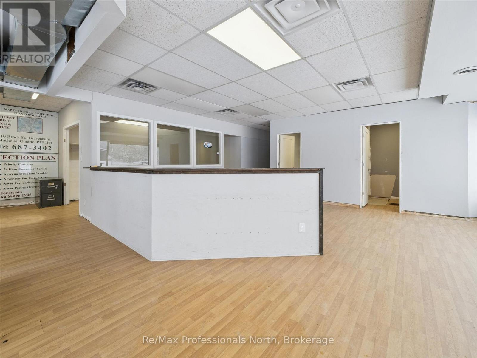 210-250 Brock Street, Gravenhurst, Ontario  P1P 1H4 - Photo 5 - X12733442