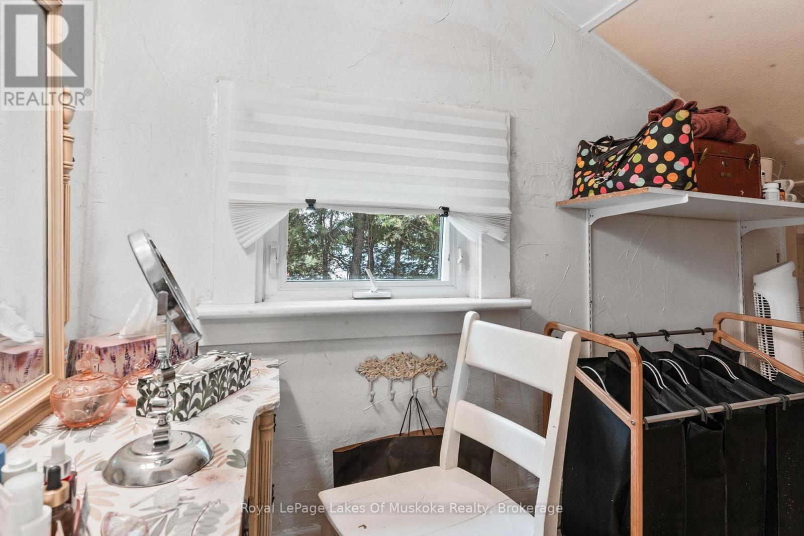 8 North Road, Lake Of Bays, Ontario  P0B 1A0 - Photo 29 - X12735404