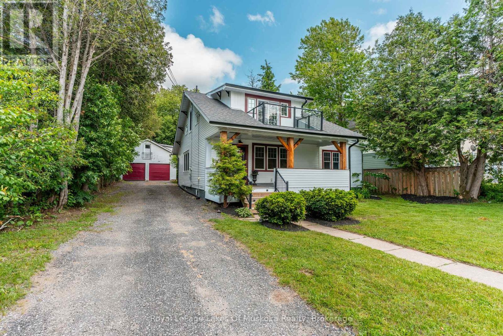 8 North Road, Lake Of Bays, Ontario  P0B 1A0 - Photo 3 - X12735404