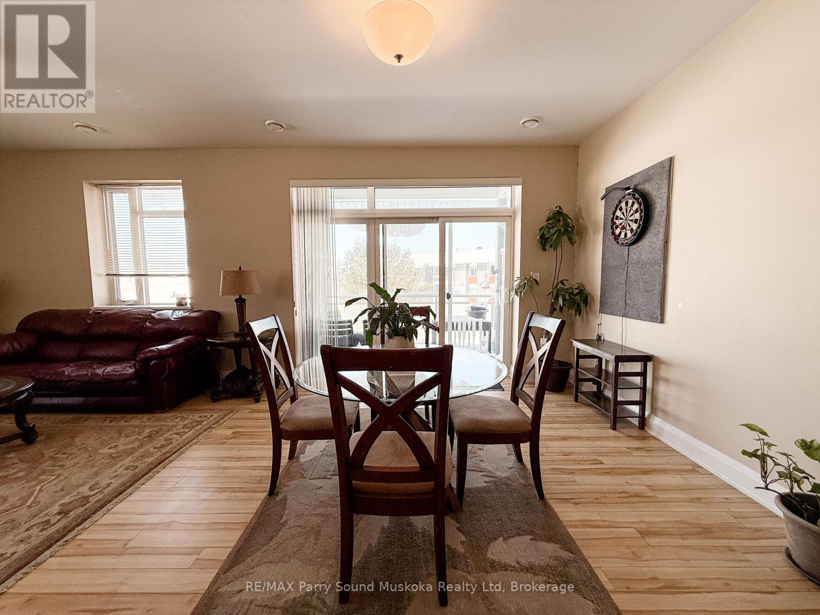 304 - 20 Silver Birch Court, Parry Sound, Ontario  P2A 0A7 - Photo 7 - X12738242