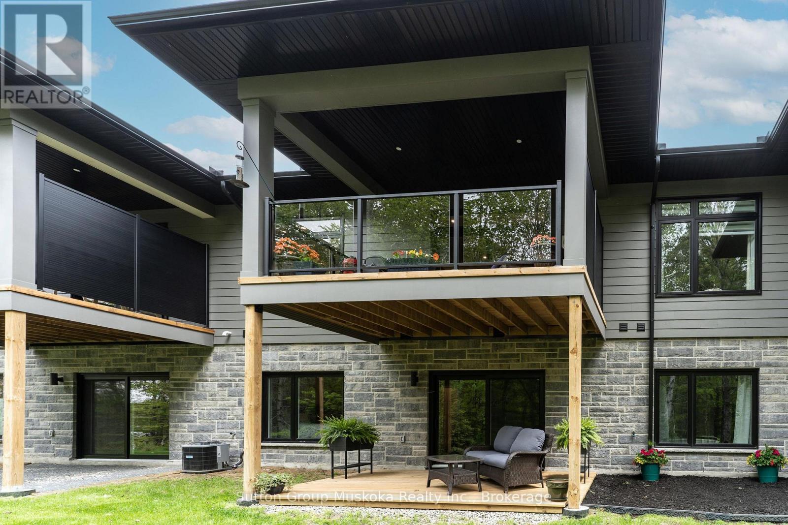 9 Jack Street, Huntsville, Ontario  P1H 0G4 - Photo 36 - X12739736