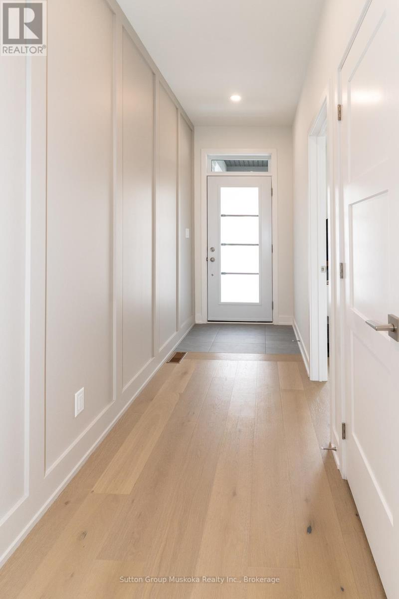 9 Jack Street, Huntsville, Ontario  P1H 0G4 - Photo 8 - X12739736