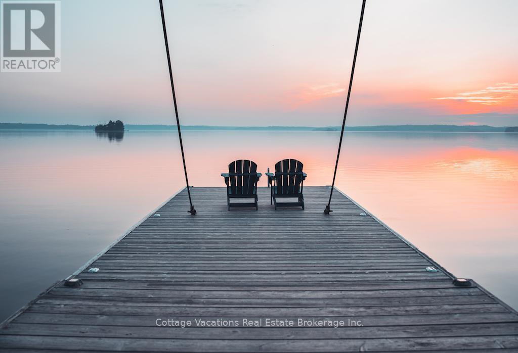 1016 Lawland Heights Road, Gravenhurst, Ontario  P1P 1R2 - Photo 1 - X12742224