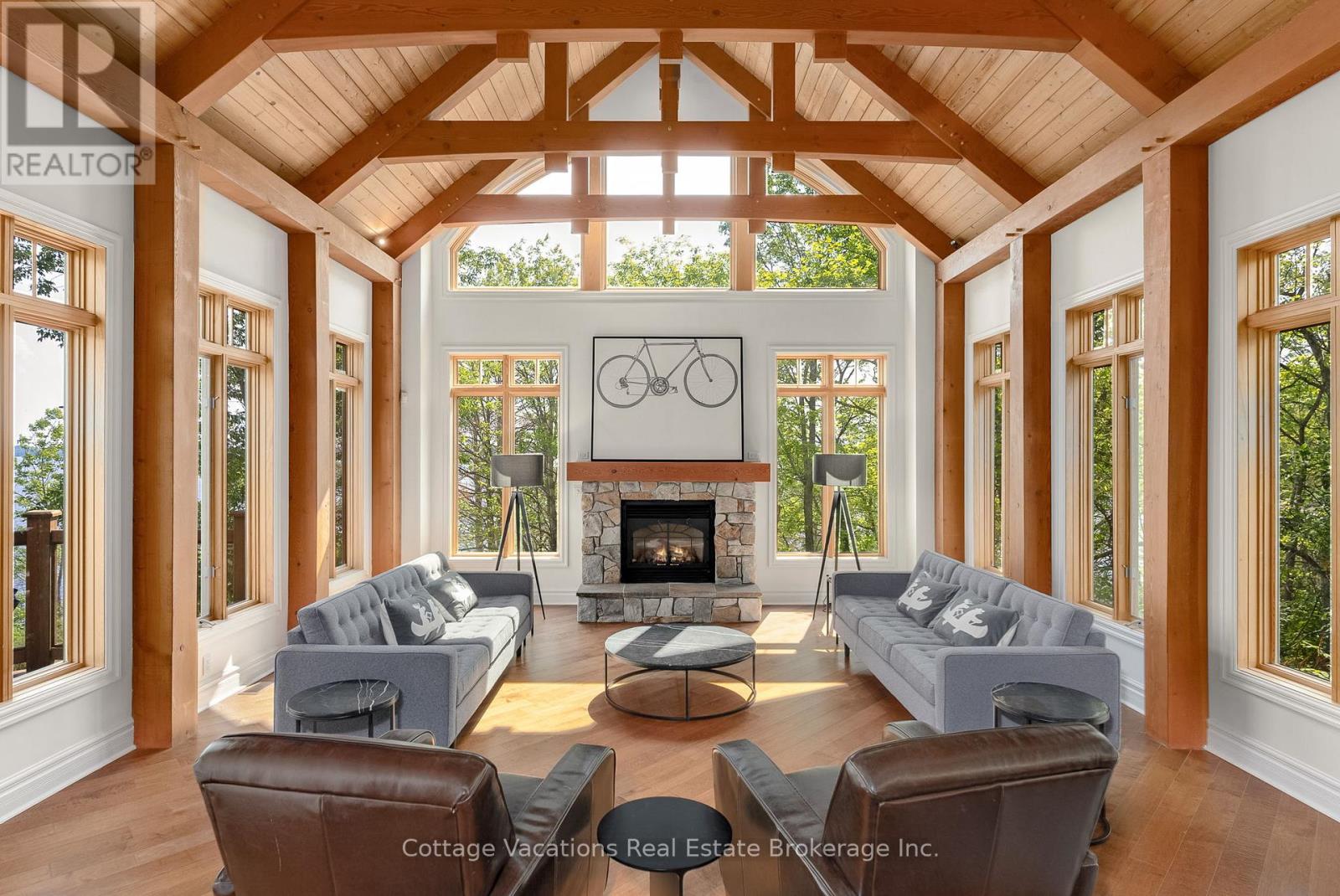 1016 Lawland Heights Road, Gravenhurst, Ontario  P1P 1R2 - Photo 2 - X12742224