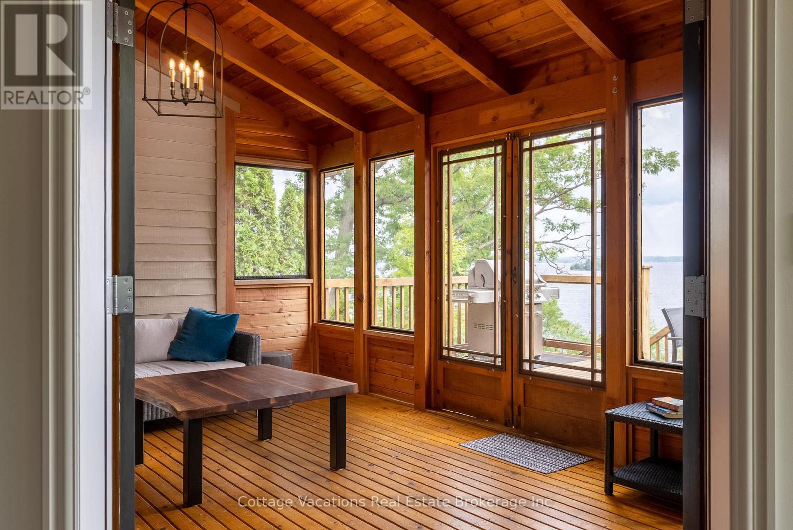 1016 Lawland Heights Road, Gravenhurst, Ontario  P1P 1R2 - Photo 7 - X12742224