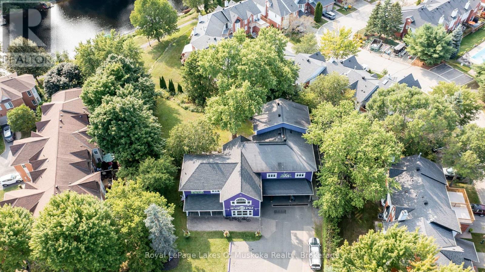 230 Ecclestone Drive, Bracebridge, Ontario  P1L 1G4 - Photo 19 - X12745408