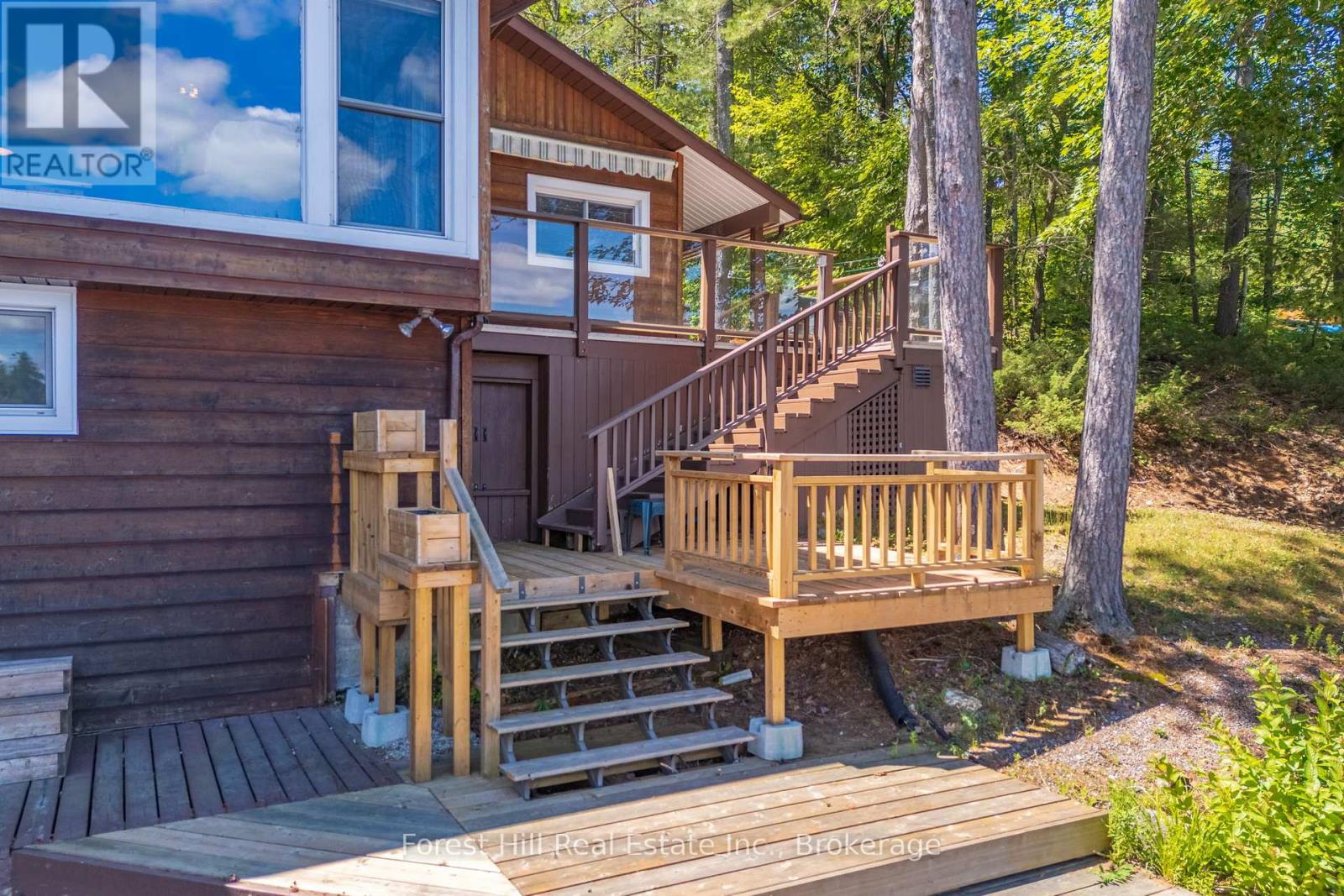 1062 Pine Lake Road, Gravenhurst, Ontario  P1P 1R2 - Photo 34 - X12747764