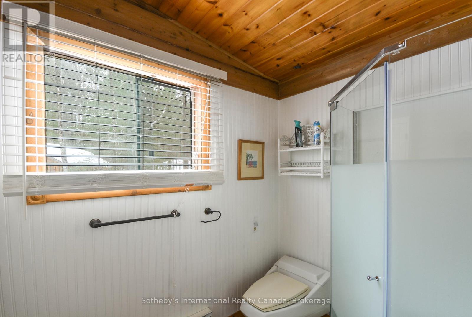 9492 Go Home Lake Shore, Georgian Bay, Ontario  P0C 1H0 - Photo 11 - X12752722