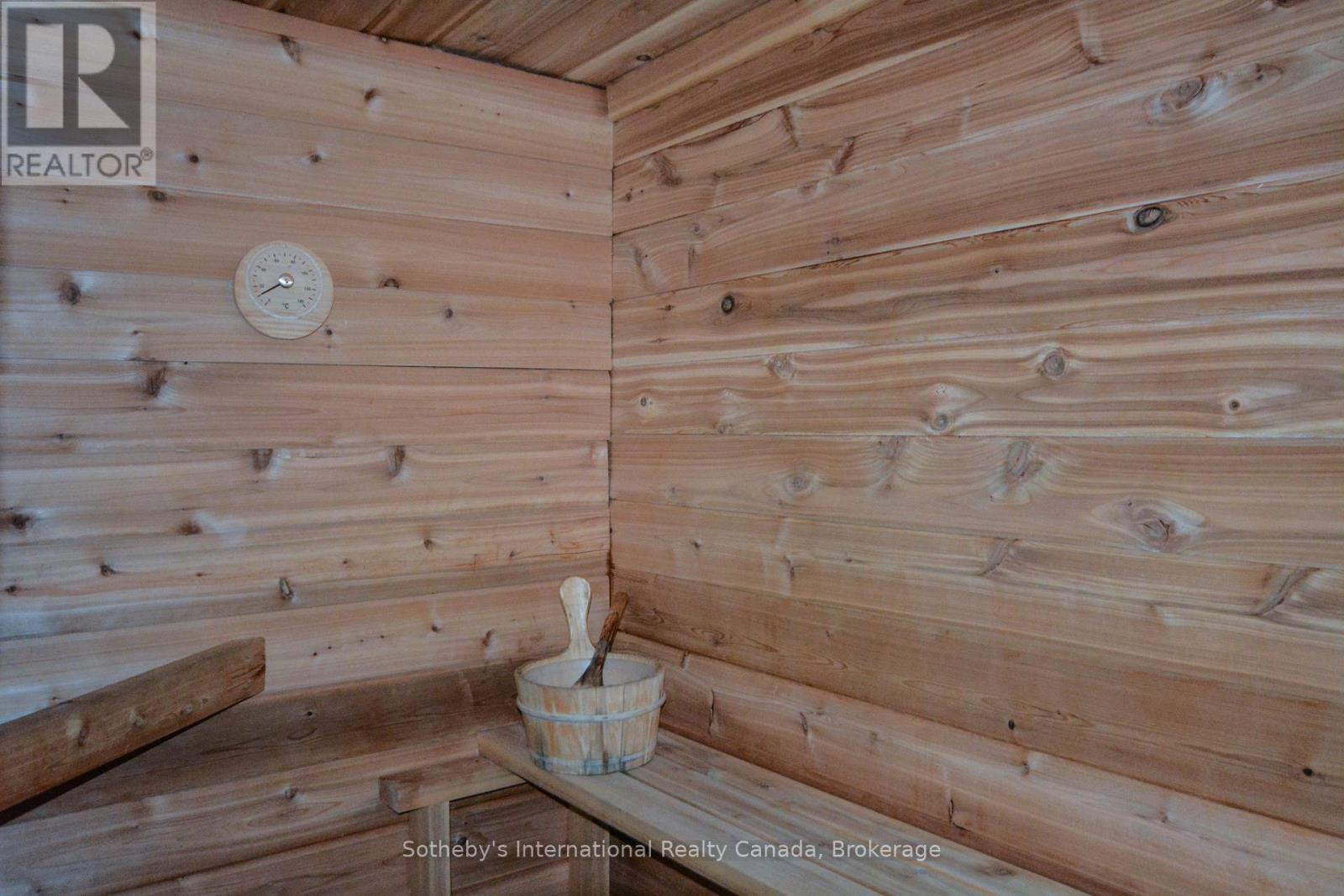 9492 Go Home Lake Shore, Georgian Bay, Ontario  P0C 1H0 - Photo 19 - X12752722