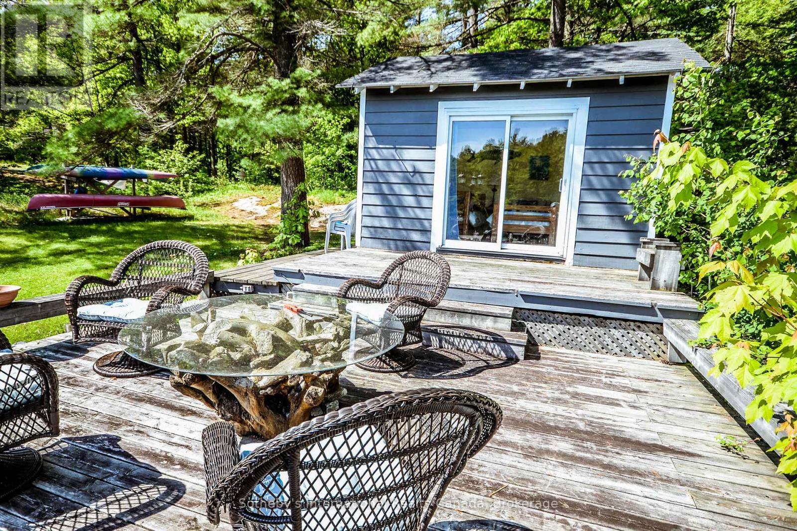 9492 Go Home Lake Shore, Georgian Bay, Ontario  P0C 1H0 - Photo 20 - X12752722