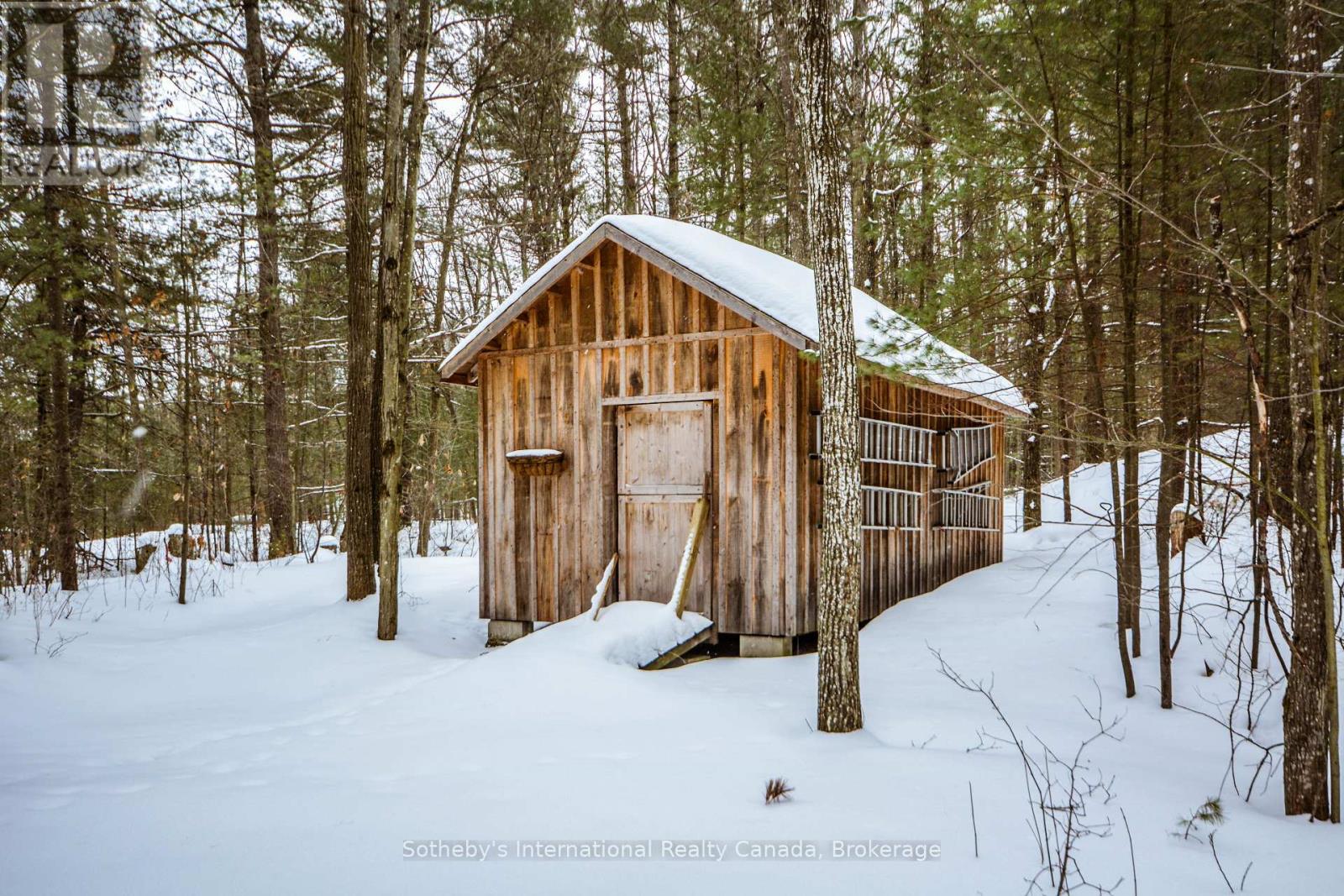 9492 Go Home Lake Shore, Georgian Bay, Ontario  P0C 1H0 - Photo 21 - X12752722