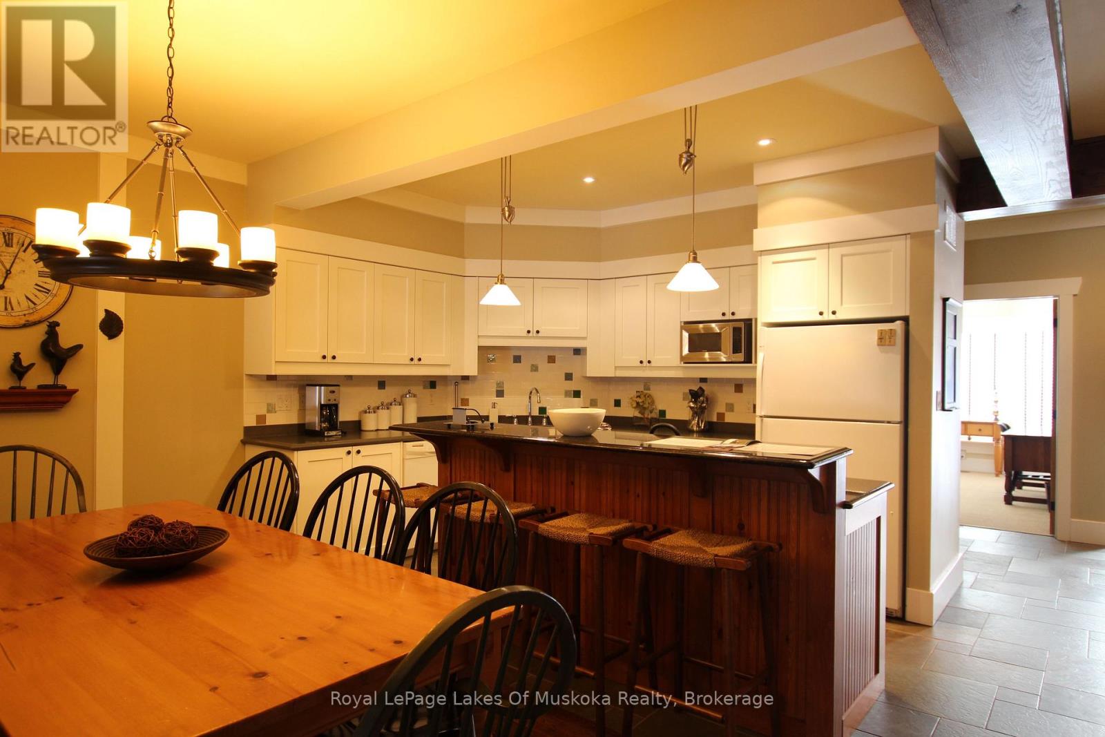 V 7, W 10 - 1020 Birch Glen Road, Lake Of Bays, Ontario  P0B 1A0 - Photo 12 - X12753860