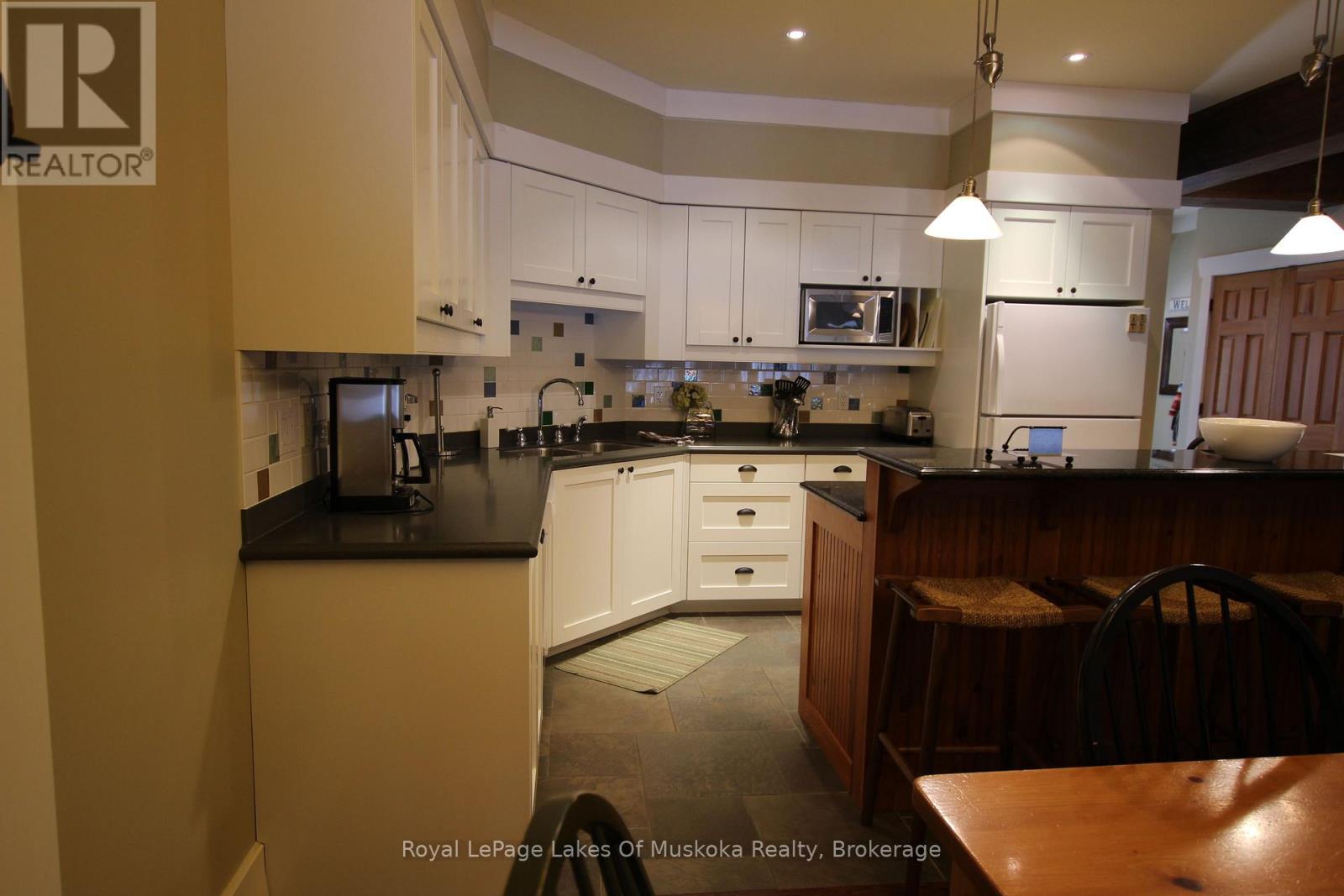 V 7, W 10 - 1020 Birch Glen Road, Lake Of Bays, Ontario  P0B 1A0 - Photo 13 - X12753860