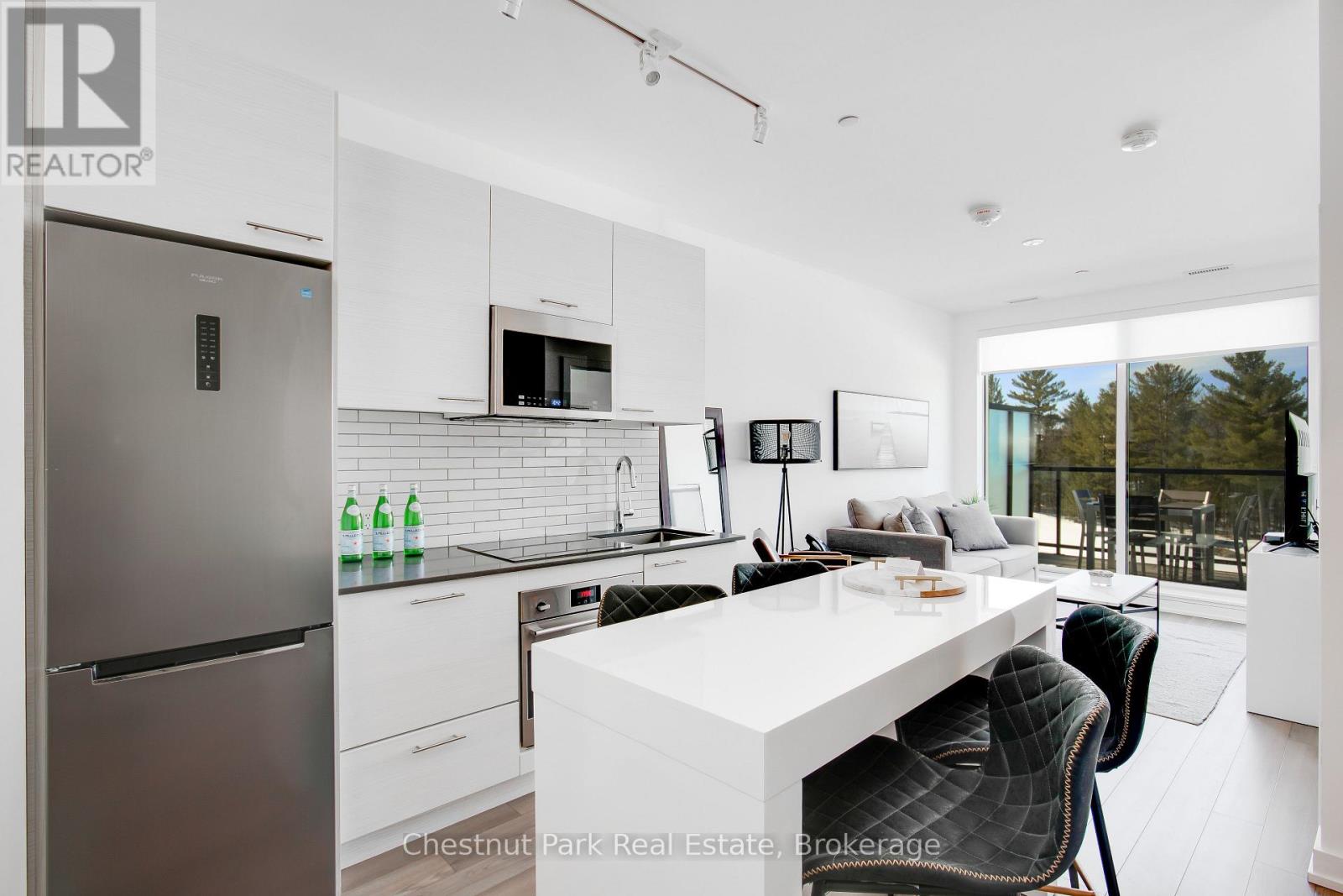 404 - 120 Carrick Trail, Gravenhurst, Ontario  P1P 0A2 - Photo 7 - X12758114