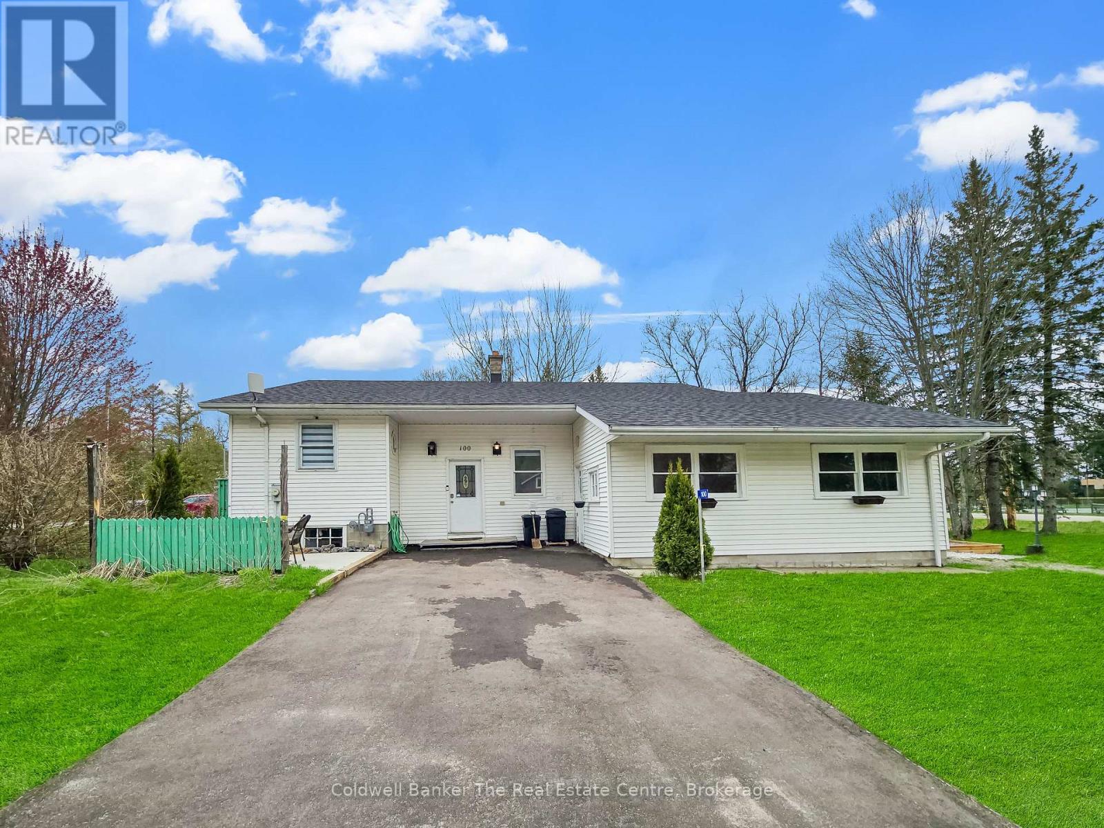 100 Readman Street, Gravenhurst, Ontario  P1P 1R2 - Photo 3 - X12759770