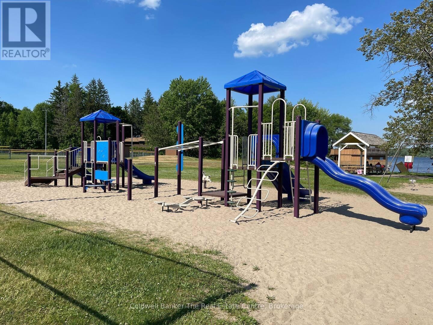 100 Readman Street, Gravenhurst, Ontario  P1P 1R2 - Photo 30 - X12759770