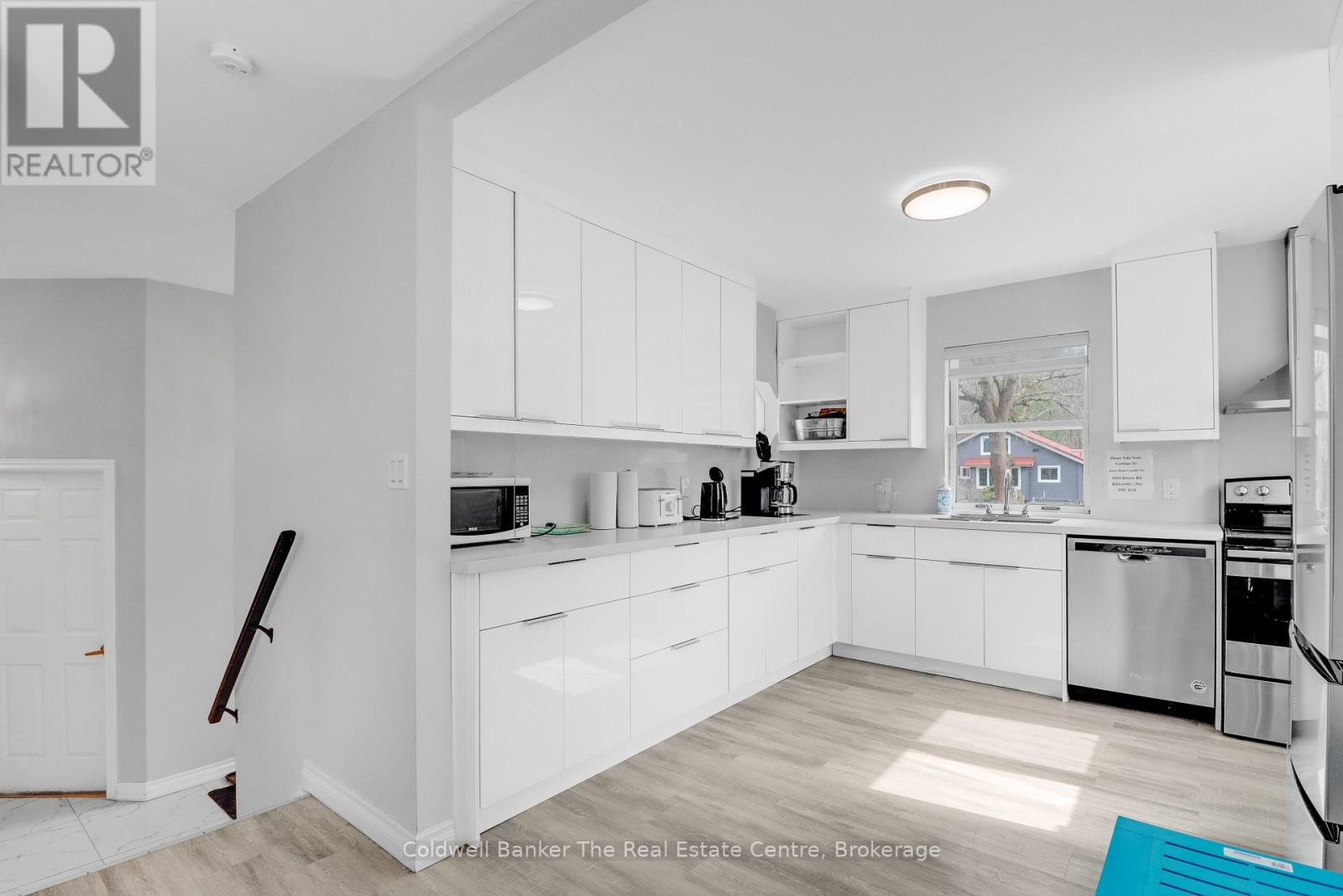 100 Readman Street, Gravenhurst, Ontario  P1P 1R2 - Photo 7 - X12759770