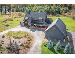 1422 MUSKOKA RD 118 ROAD W, Bracebridge, Ontario