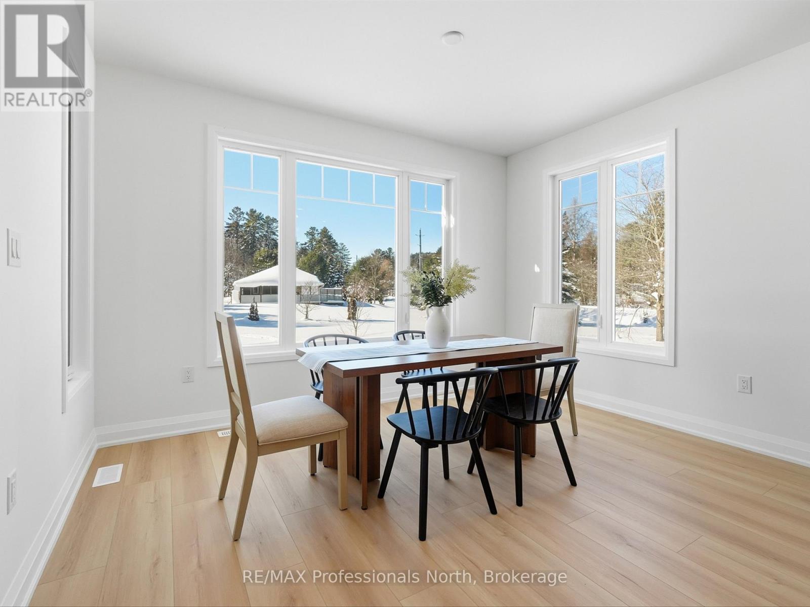 11 Clarkes Lane, Huntsville, Ontario  P0B 1M0 - Photo 16 - X12766480