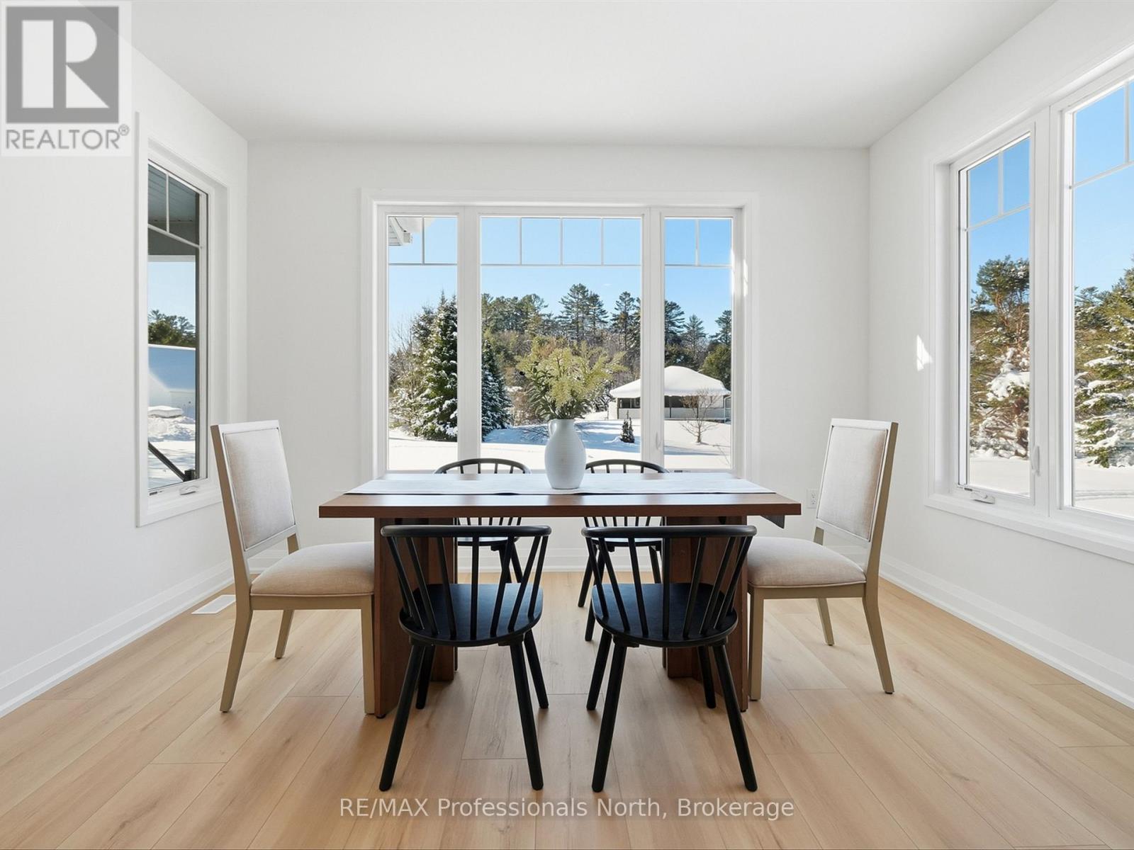 11 Clarkes Lane, Huntsville, Ontario  P0B 1M0 - Photo 17 - X12766480