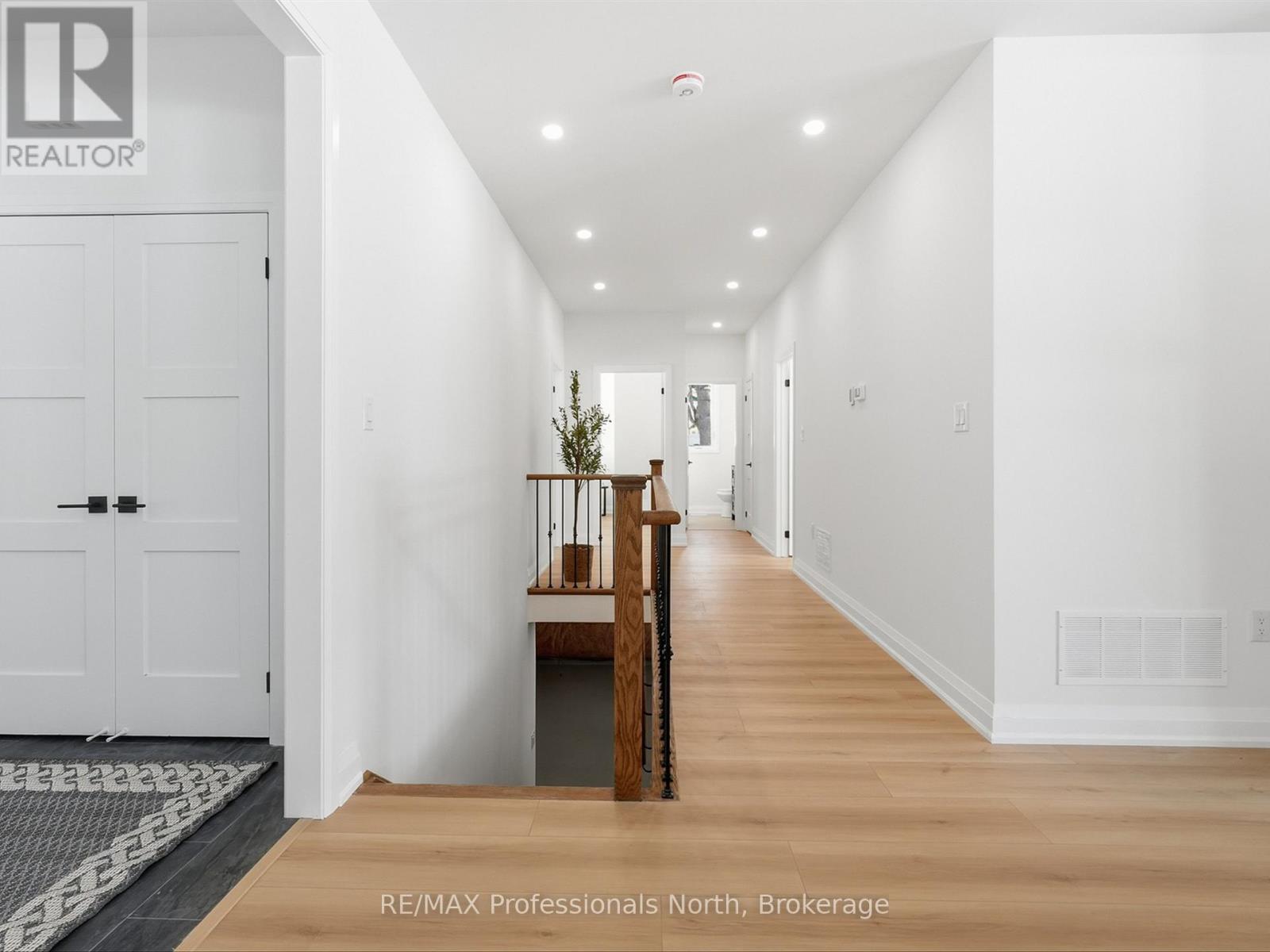 11 Clarkes Lane, Huntsville, Ontario  P0B 1M0 - Photo 26 - X12766480