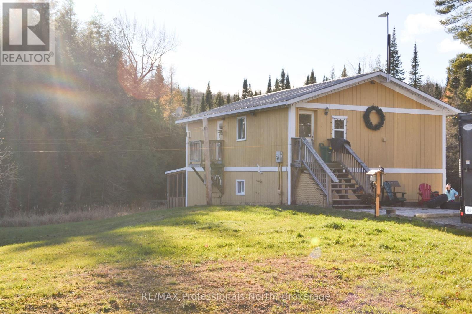 2315 Aspdin Road, Huntsville, Ontario  P0B 1M0 - Photo 7 - X12770468