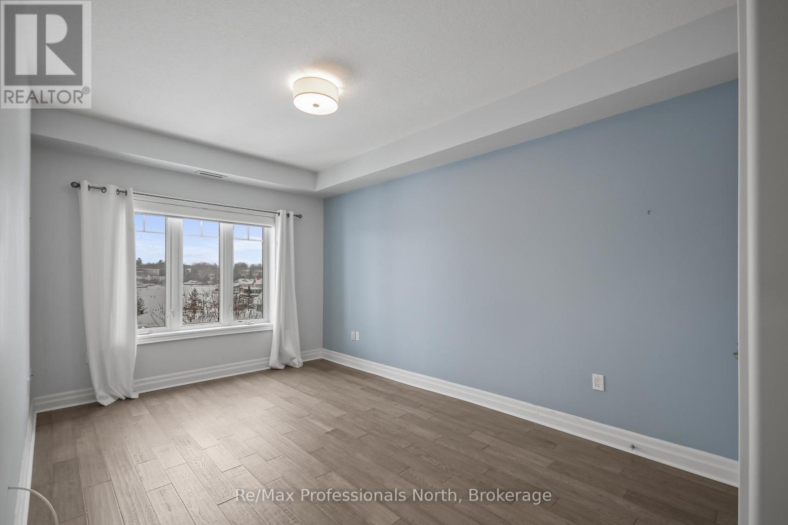 403 - 110 Steamship Bay Road, Gravenhurst, Ontario  P1P 1Z9 - Photo 17 - X12775572