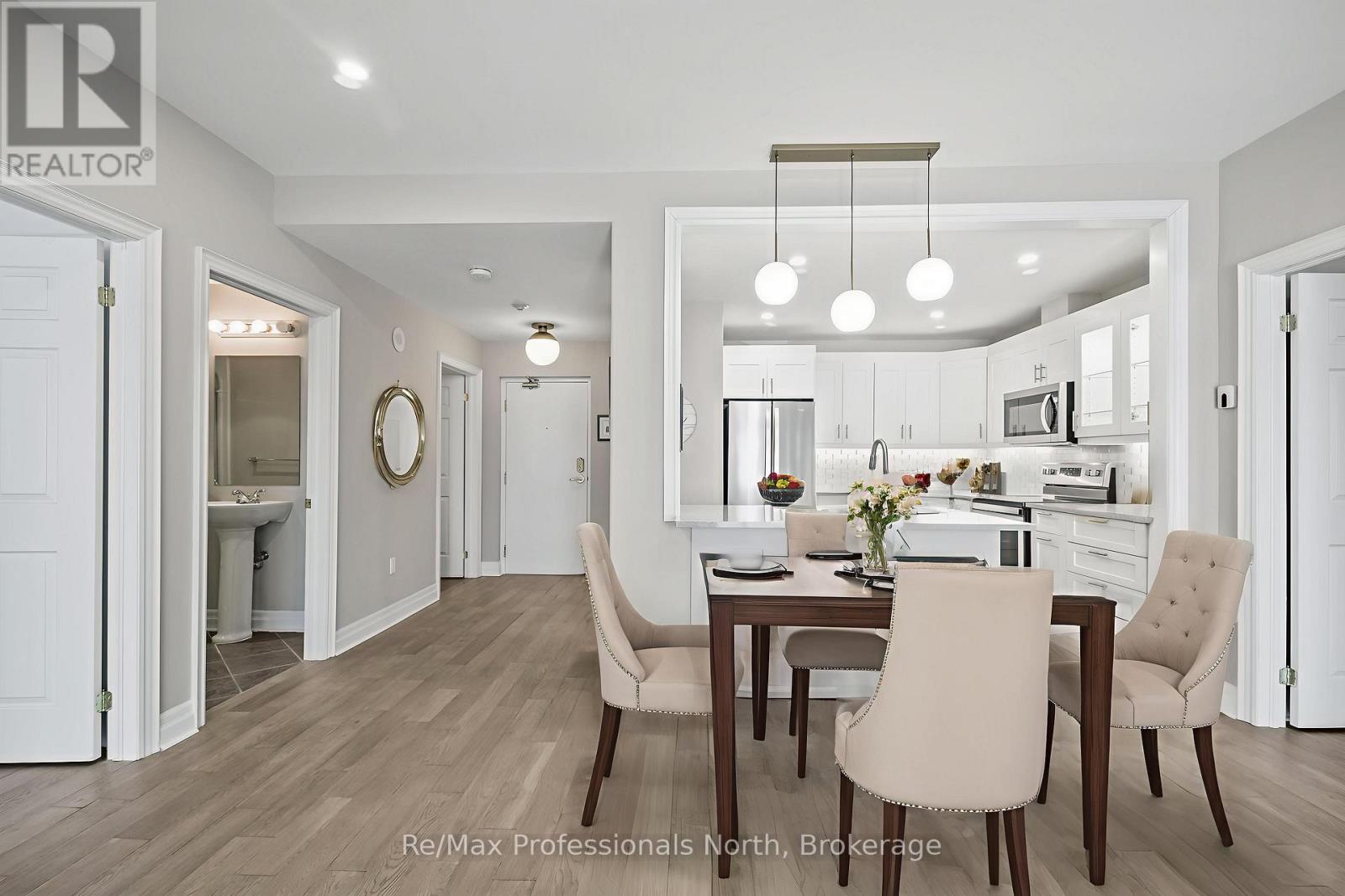 403 - 110 Steamship Bay Road, Gravenhurst, Ontario  P1P 1Z9 - Photo 3 - X12775572