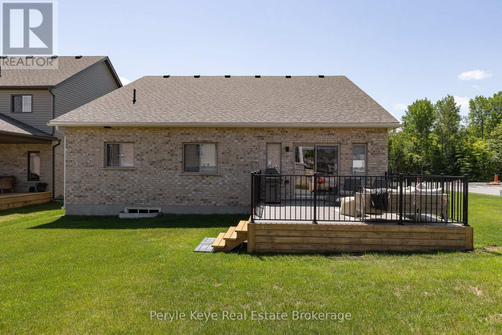 14 Charles Morley Boulevard, Huntsville, Ontario  P1H 0G5 - Photo 25 - X12781970