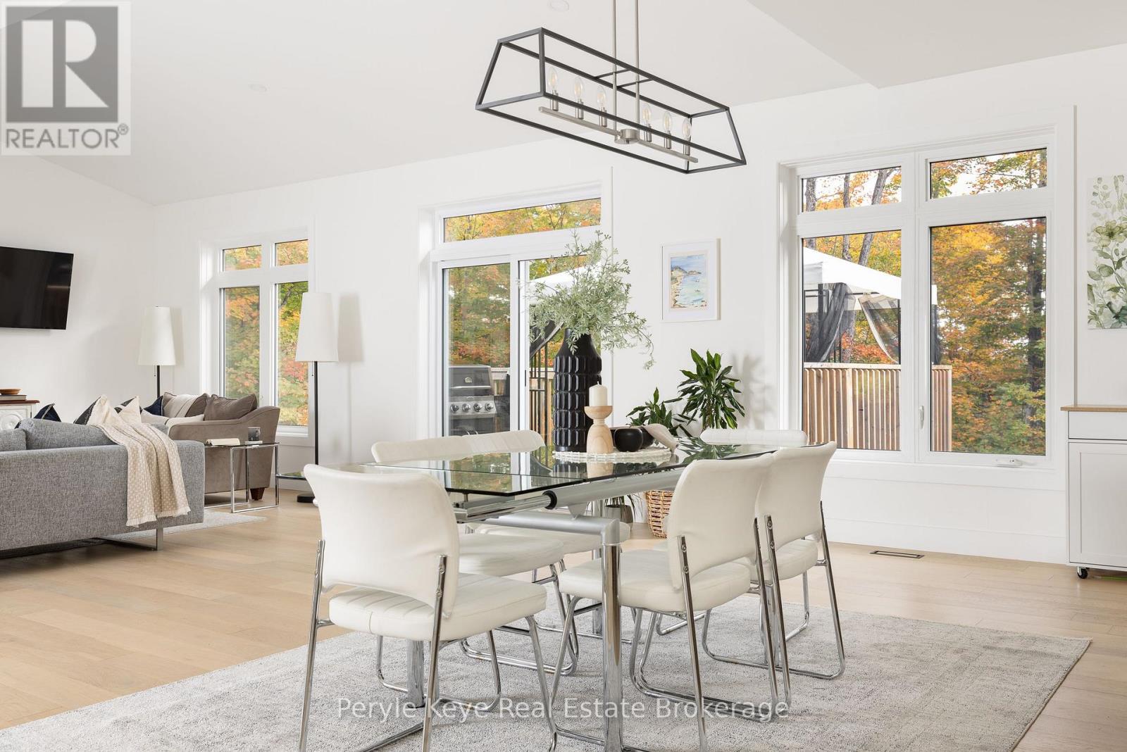 103 Granite Drive, Huntsville, Ontario  P1H 2N5 - Photo 12 - X12781994