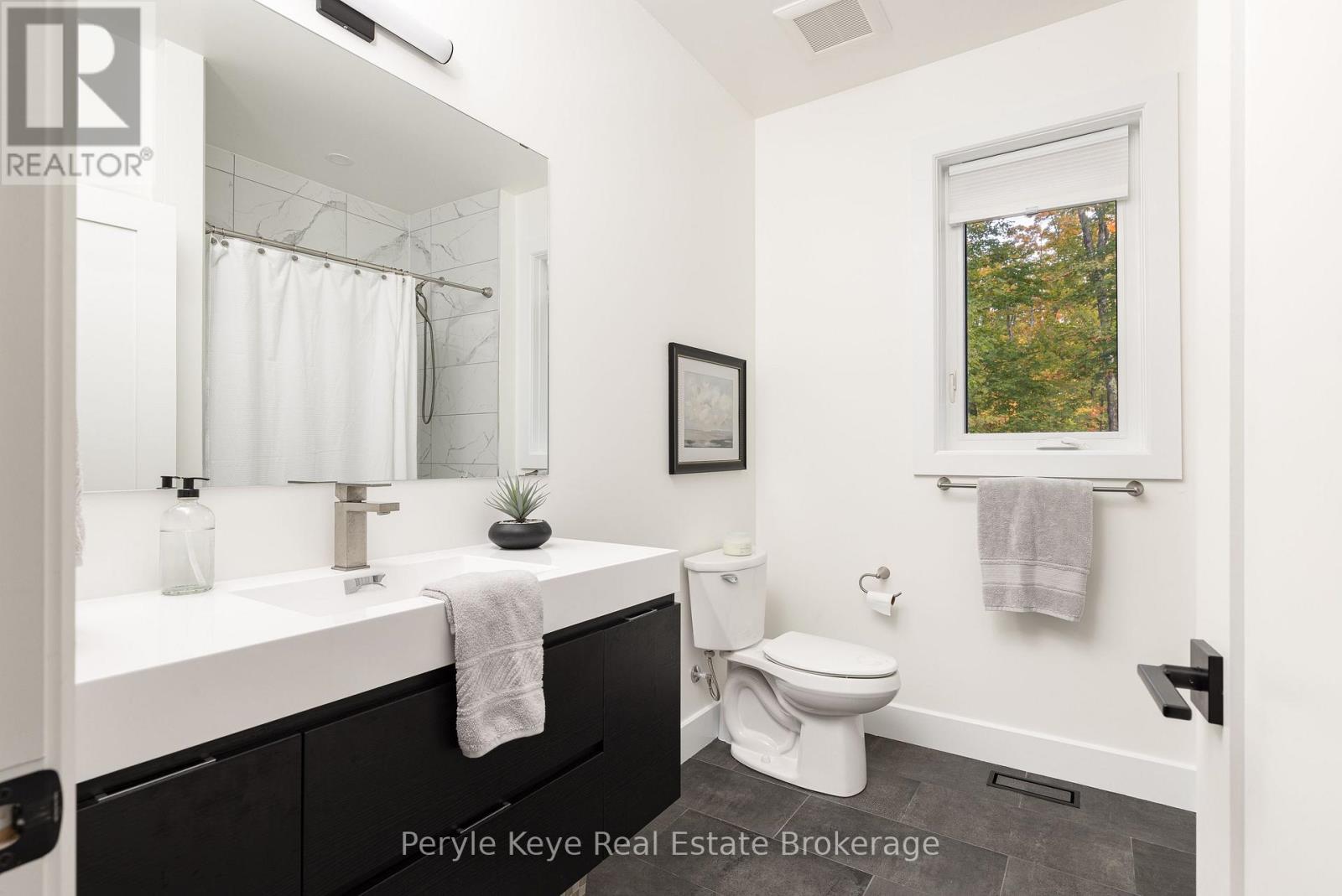 103 Granite Drive, Huntsville, Ontario  P1H 2N5 - Photo 29 - X12781994