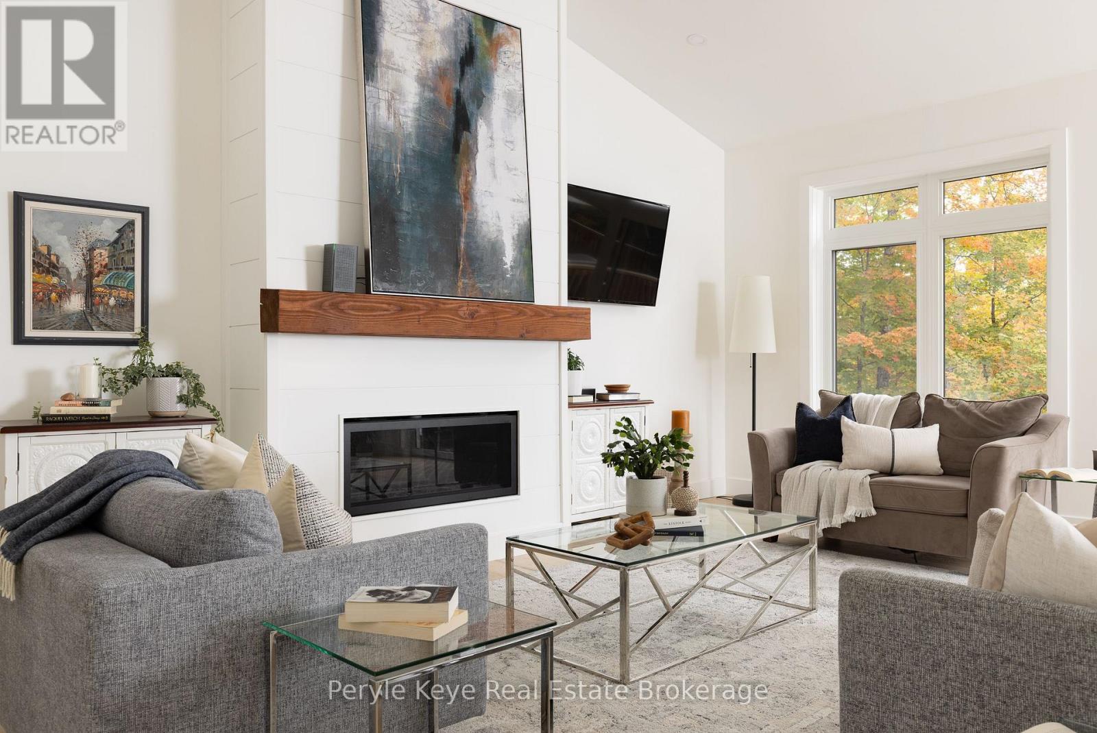 103 Granite Drive, Huntsville, Ontario  P1H 2N5 - Photo 4 - X12781994