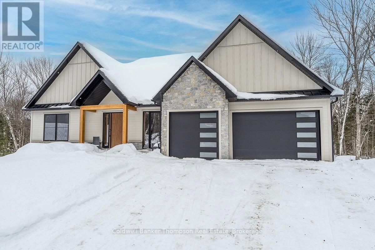 11 Glen Eagle Court, Huntsville, Ontario  P1H 1B1 - Photo 3 - X12782602