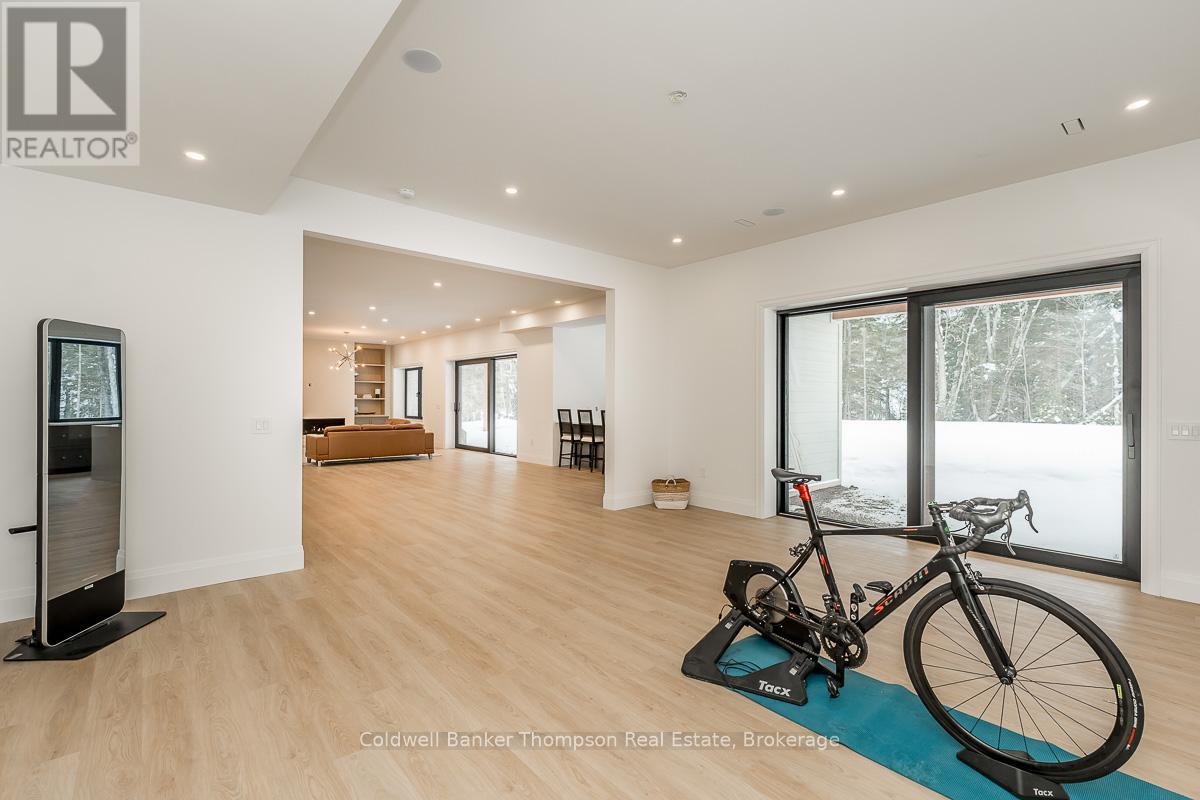 11 Glen Eagle Court, Huntsville, Ontario  P1H 1B1 - Photo 38 - X12782602