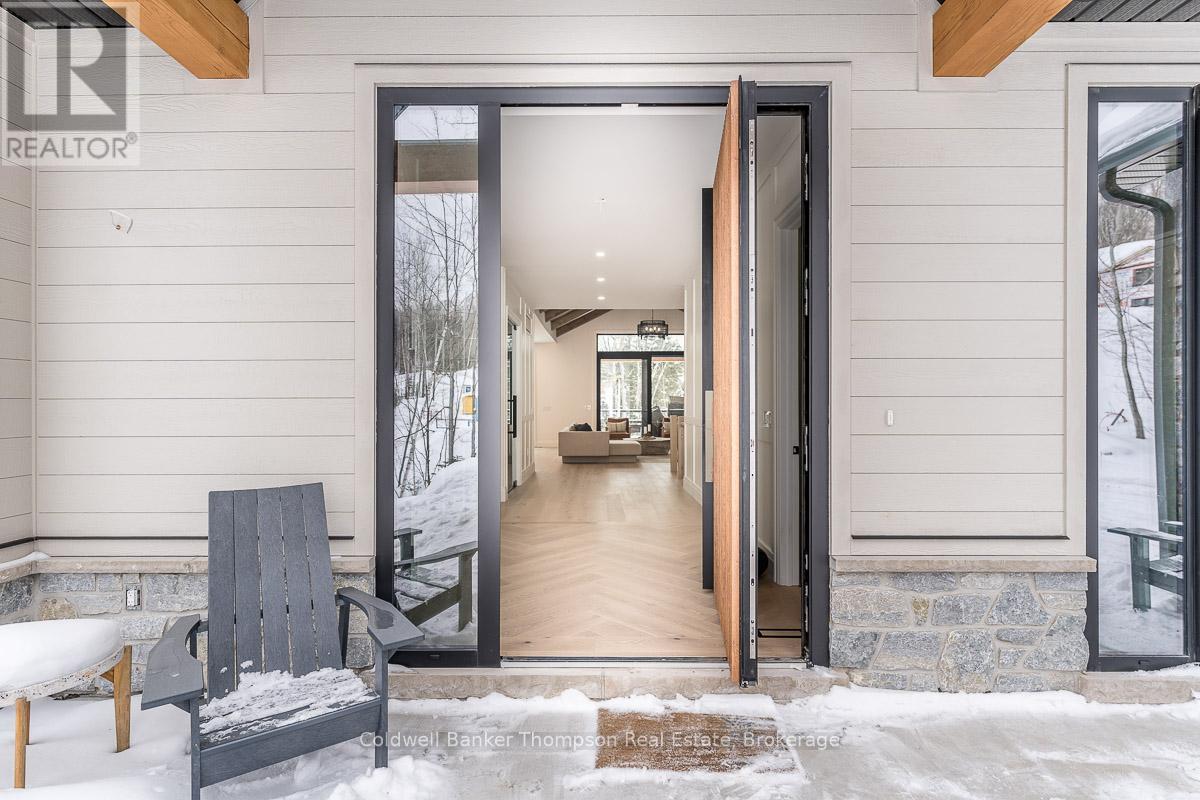 11 Glen Eagle Court, Huntsville, Ontario  P1H 1B1 - Photo 5 - X12782602