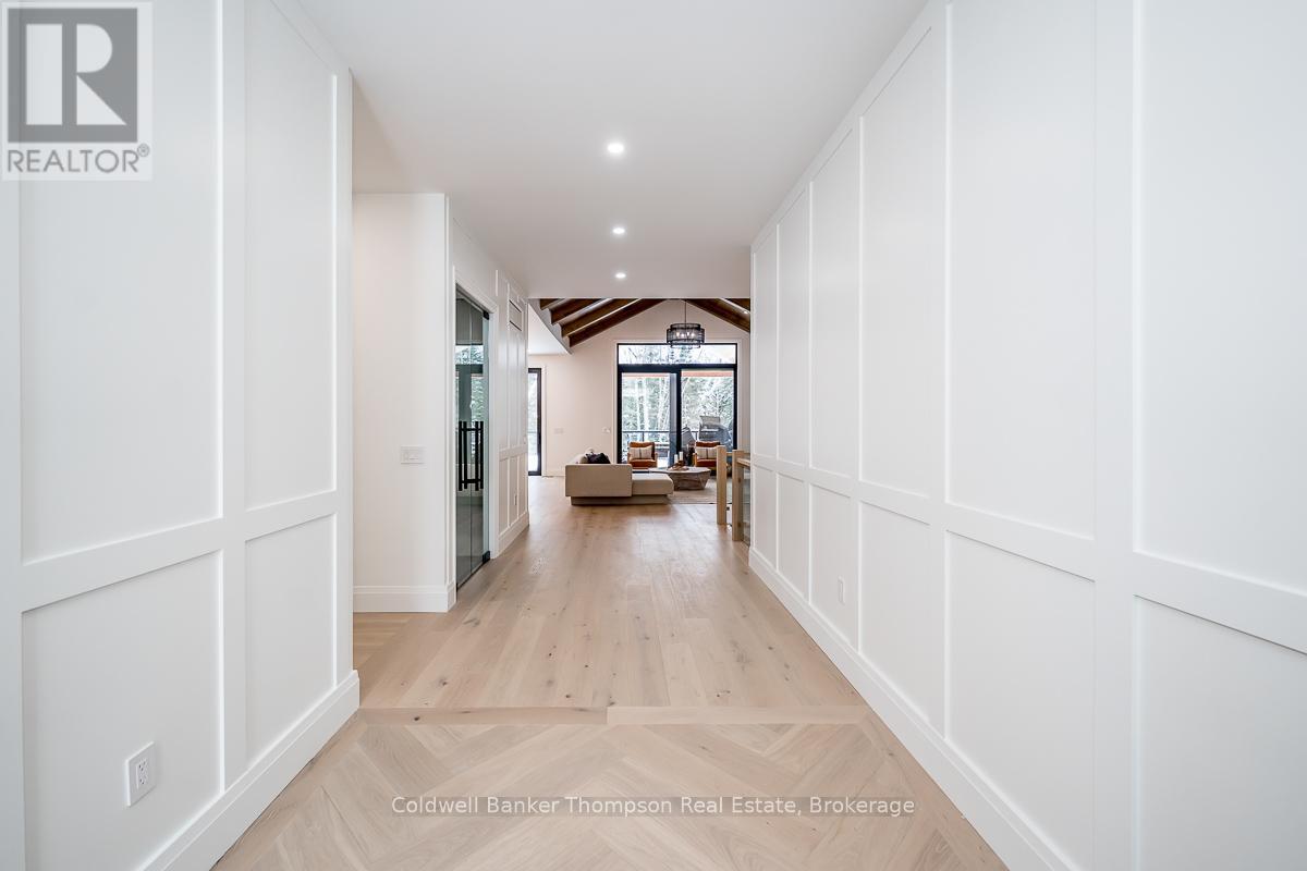 11 Glen Eagle Court, Huntsville, Ontario  P1H 1B1 - Photo 6 - X12782602