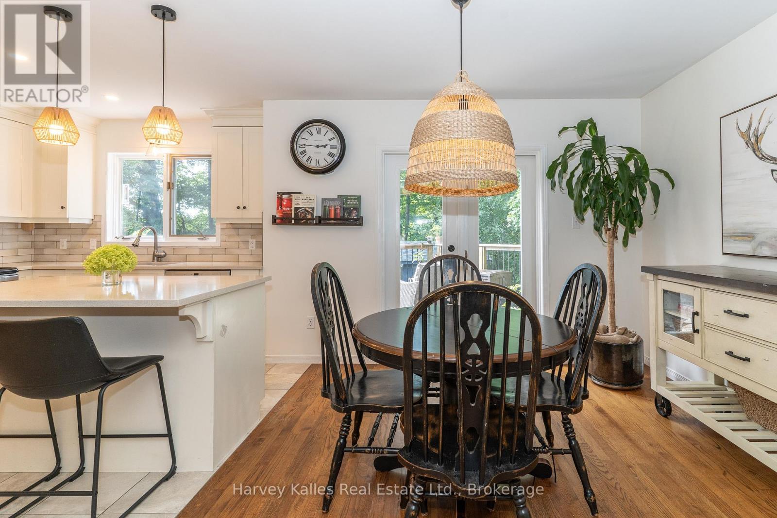 28 Queen Street, Parry Sound, Ontario  P2A 2W3 - Photo 10 - X12786314