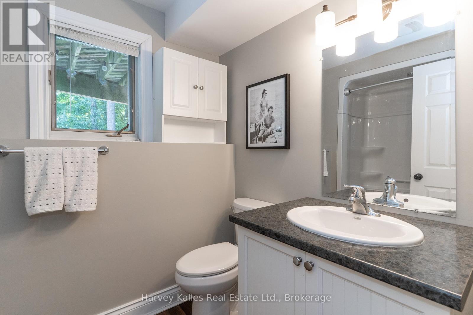 28 Queen Street, Parry Sound, Ontario  P2A 2W3 - Photo 29 - X12786314