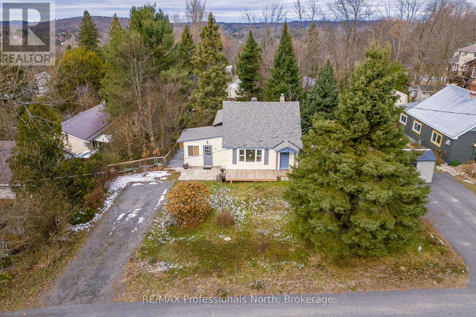 18 George Street, Huntsville, Ontario  P1H 1T9 - Photo 29 - X12789308