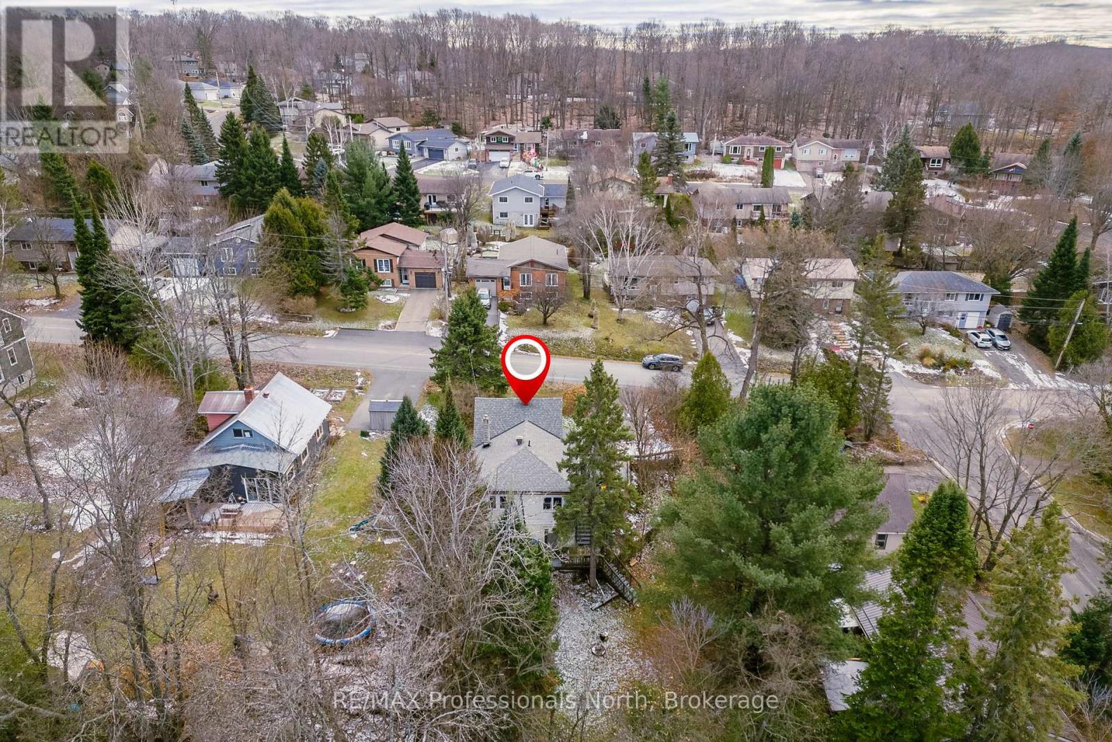 18 George Street, Huntsville, Ontario  P1H 1T9 - Photo 32 - X12789308