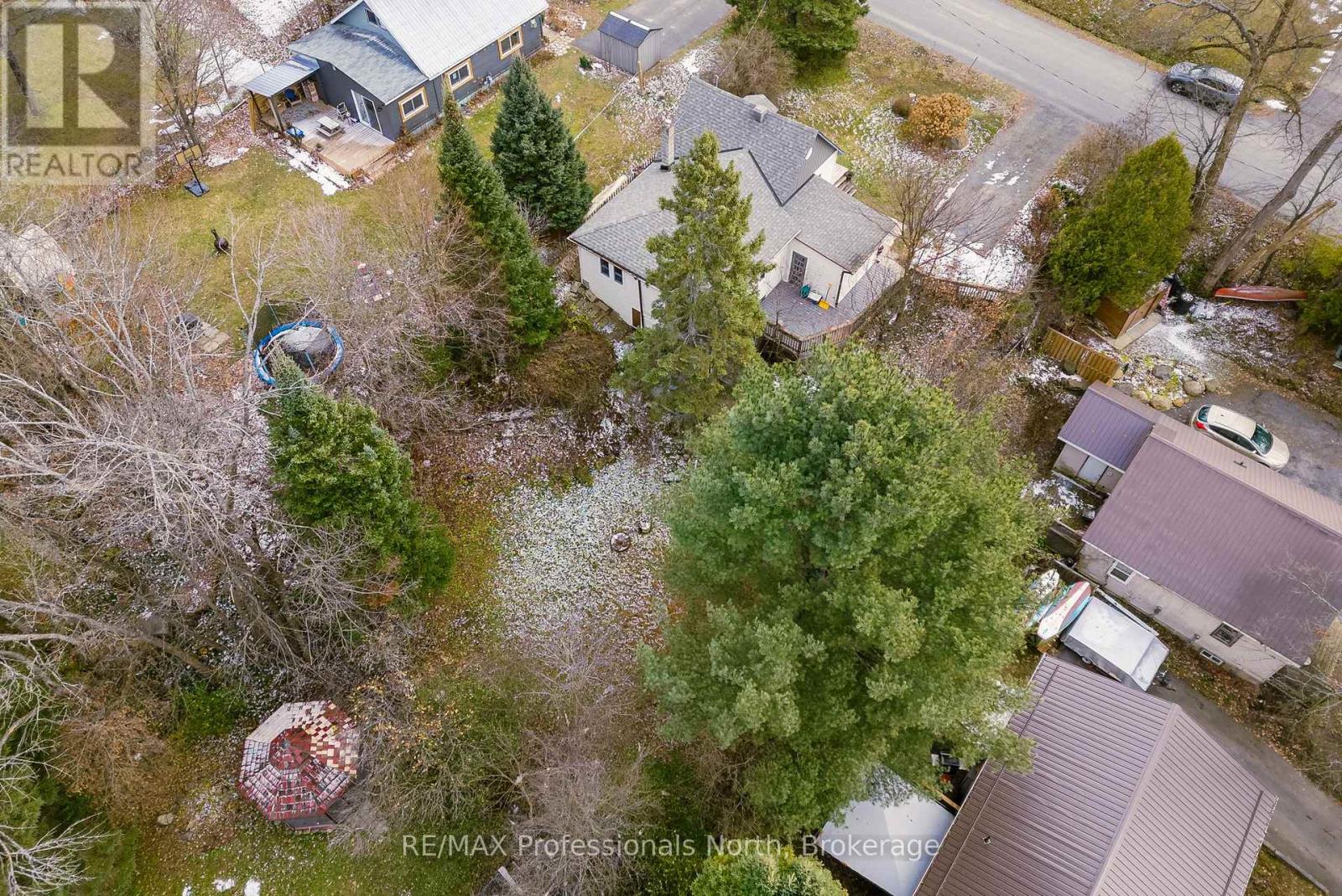 18 George Street, Huntsville, Ontario  P1H 1T9 - Photo 42 - X12789308