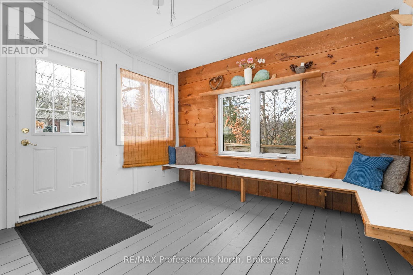 18 George Street, Huntsville, Ontario  P1H 1T9 - Photo 5 - X12789308