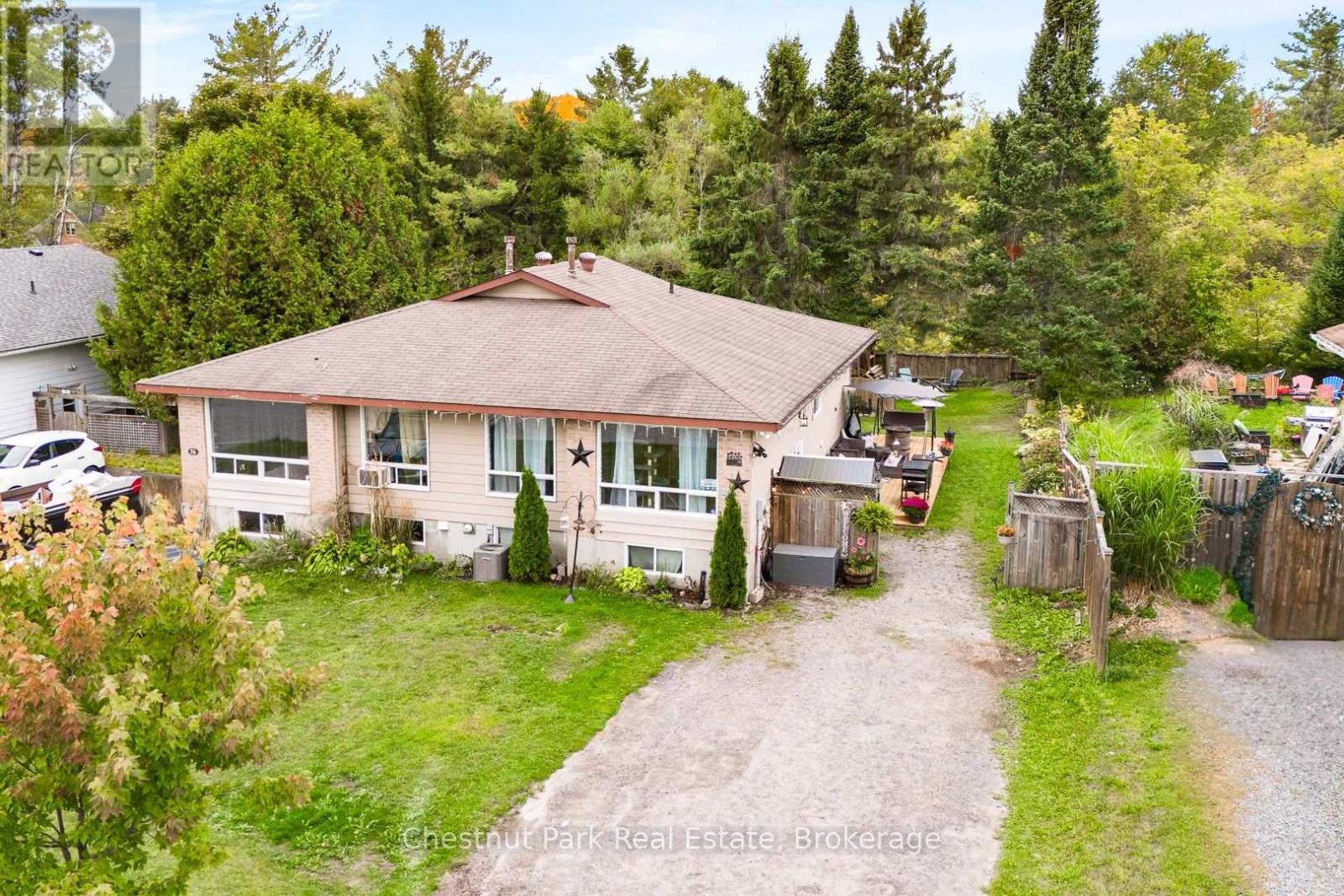 70 Milton Street, Bracebridge, Ontario  P1L 1G9 - Photo 2 - X12789642