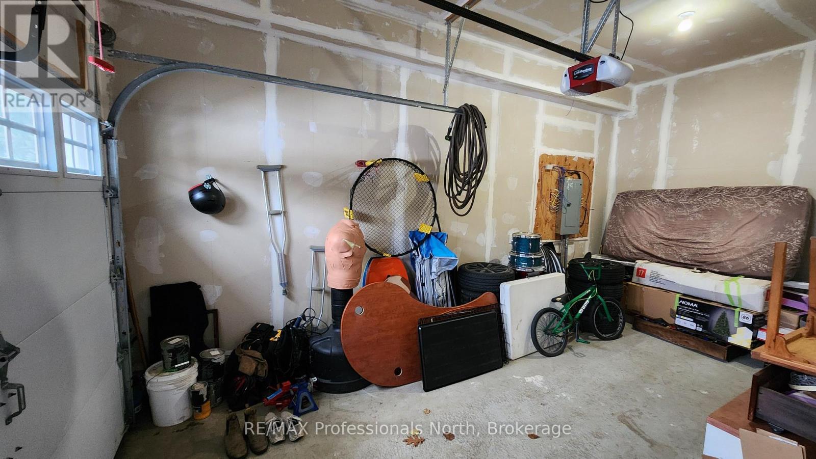 5 Greaves Avenue, Huntsville, Ontario  P1H 1V2 - Photo 9 - X12789758